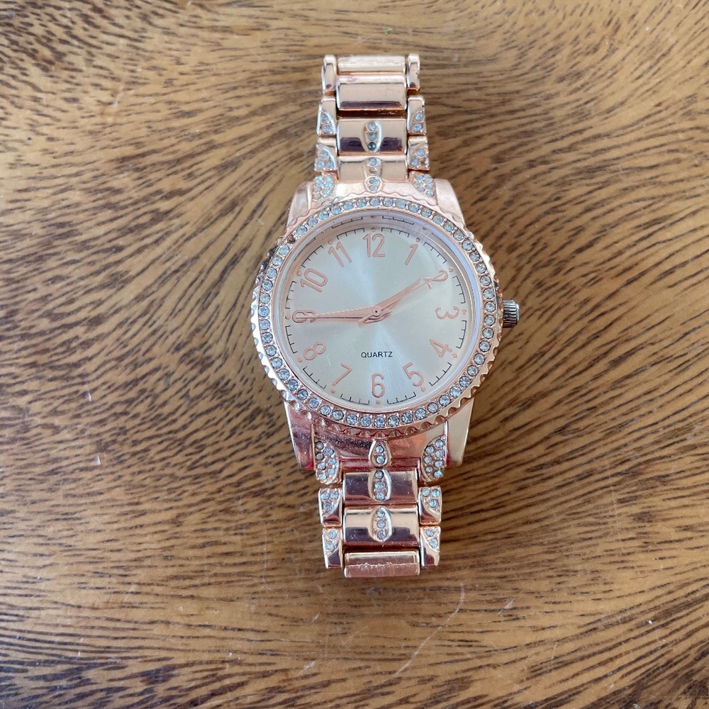 rose gold stainless steel watch